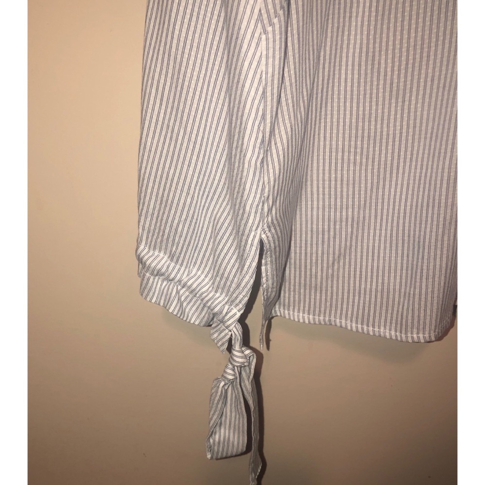H&M Blouse - Picture 4 of 4